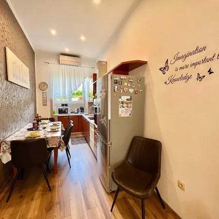 House Lona Case de vacanță Crikvenica